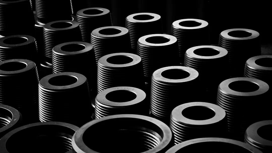 Мышление нарушителя: закрепление основной конкурентоспособности в технологическом глубоком море - Боковые заметки Yifeng (Chongqing) New Materials Technology Institute Co., Ltd.